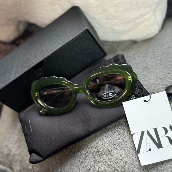 NWT Zara Accessories Green ACETATE FLOWER SUNGLASSES main image 7